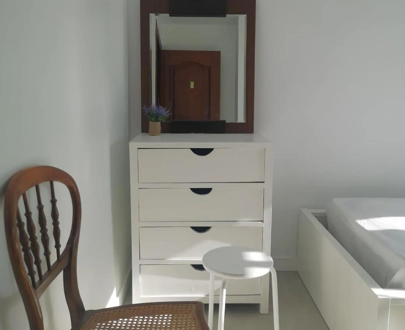 Malaga Flat With Balcony Ac Direct Bus To Beach Sleeps 7 Spain